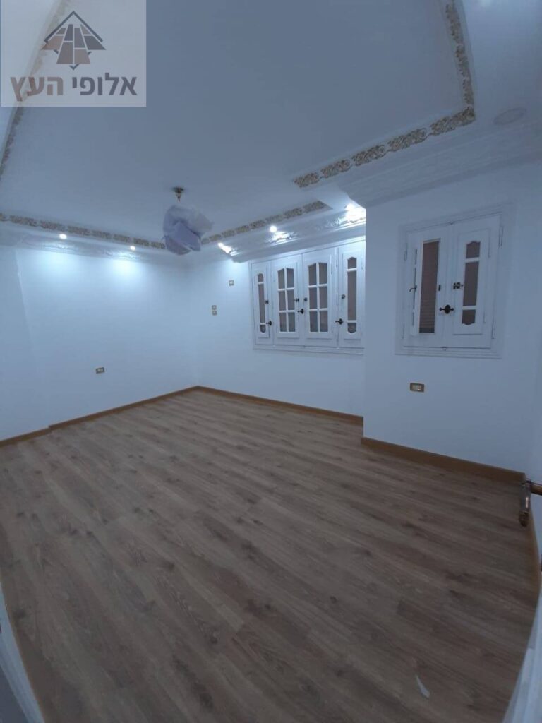 פרקטים בדירת 4 חדרים בשוהם - עמידות מלאה למים