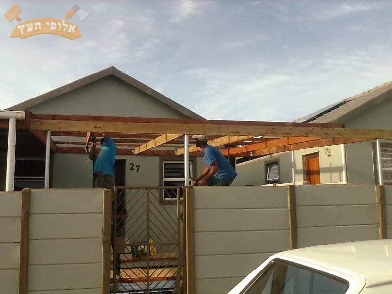 פירוק פרגולה כ35 מר מעץ ישנה