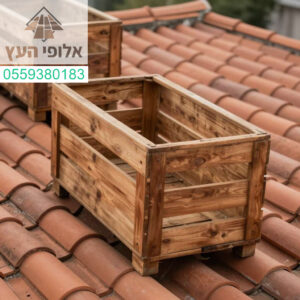 מומחים בהסרה מקצועית ונקייה של ארגזי רוח מעץ מגגות רעפים לתוצאה מושלמת